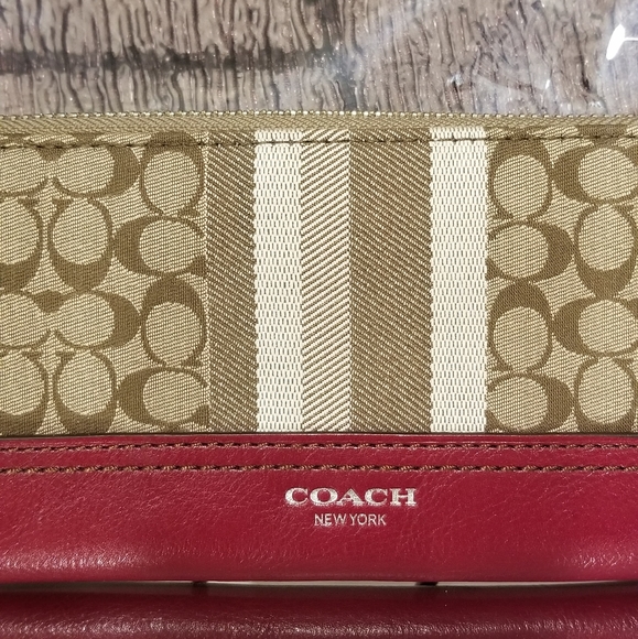 COACH Legacy Signature Striped Full Size Wallet - Picture 2 of 7